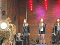Klub Dobrej Piosenki występował z repertuarem piosenek Maryli Rodowicz na koncercie w Dzierzgoniu 2013